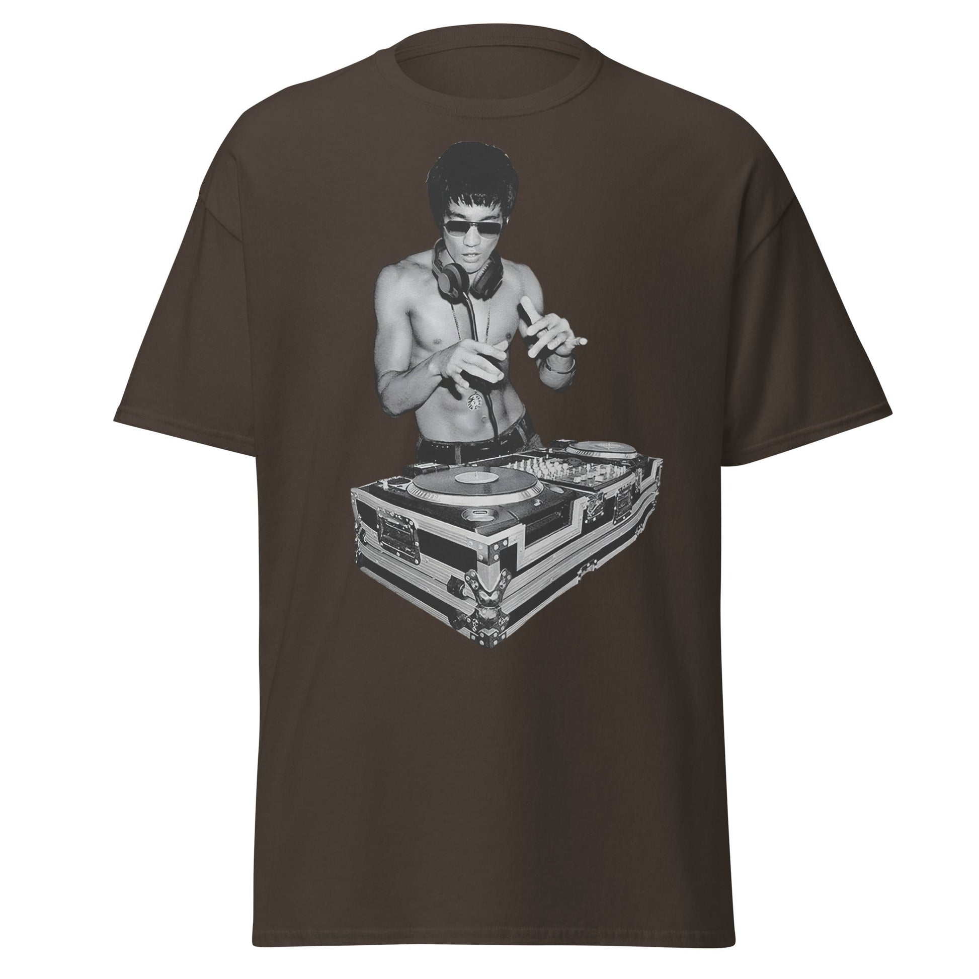 Bruce Lee DJ T-Shirt - Kung Fu Master Mixing Vinyl - Dark Chocolate - T-Shirts Online