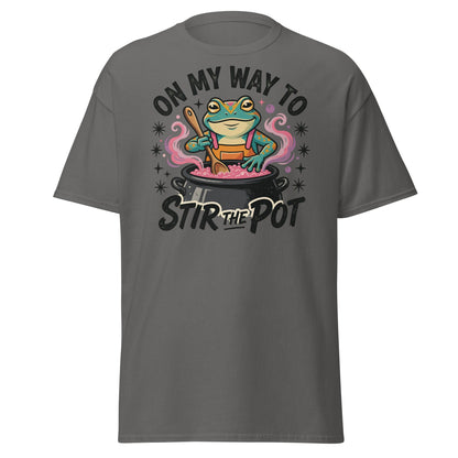 On My Way To Stir The Pot Funny Frog T-Shirt - Charcoal - T-Shirts Online
