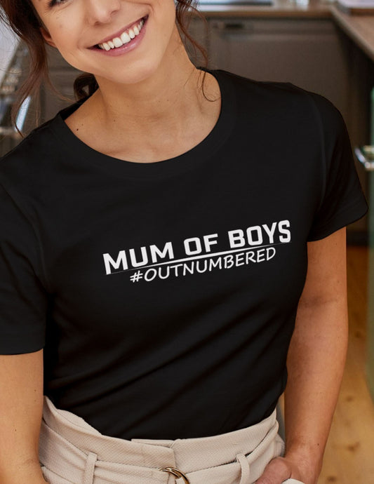 Outnumbered Mum | Mother's Day T-Shirt - Black - T-Shirts Online